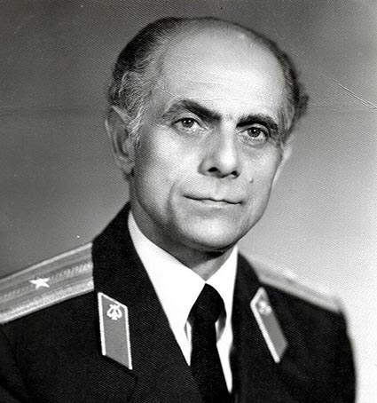 Каспаров Юрий Газарович (1932–2021)